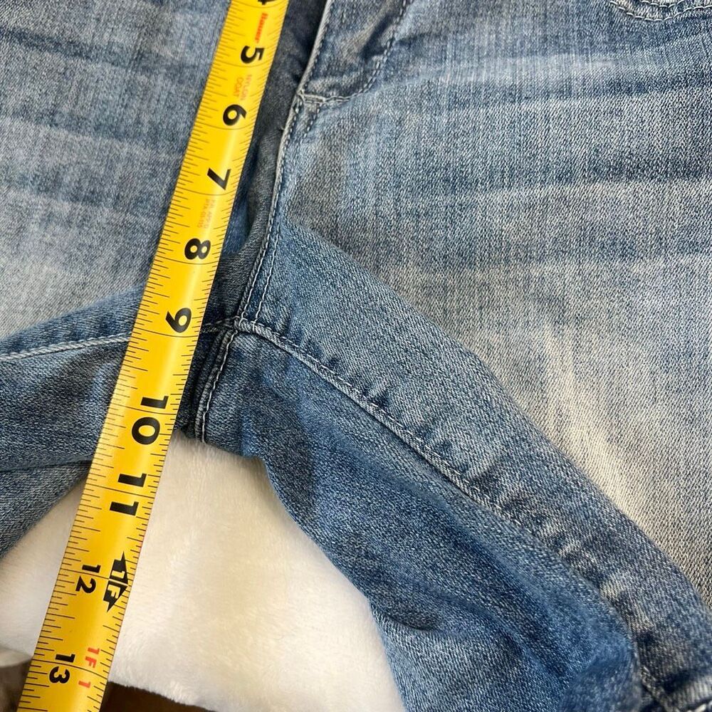 Wit & Wisdom Bermuda Shorts 4 Women - Picture 7 of 8